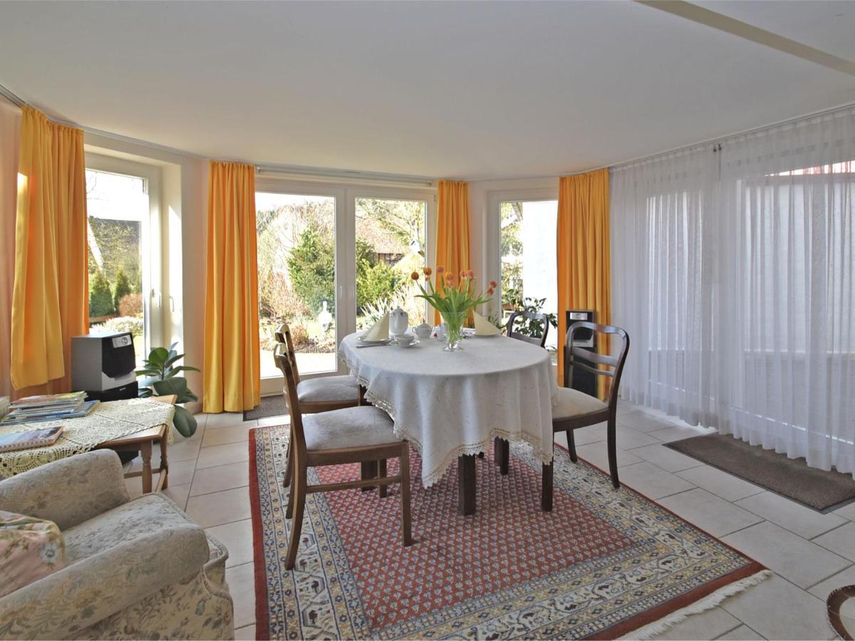 Flat In Bellenberg With Sunbathing Lawn Apartment Horn-Bad Meinberg Exterior photo